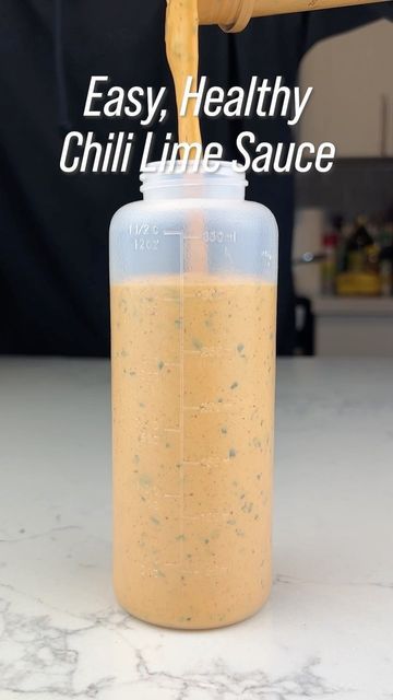 Low Calorie Chili, Low Calorie Sauces, Creamy Chili, Secret Sauce Recipe, Chili Lime Sauce, Greek Yogurt Sauce, Healthy Chili, Salsa Sauce, Miracle Whip