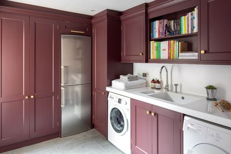 Burgundy Tiles, Bedroom Burgundy, Burgundy Furniture, Burgundy Kitchen, Burgundy Bathroom, Utility Room Ideas, Burgundy Room, Tiles Bedroom, Burgundy Living Room