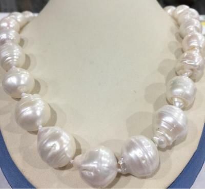 White Baroque Pearl Necklace, Keshi Pearl Necklace, Akoya Pearl Necklace, Pearl Jewelry Design, Beaded Necklace Designs, White Pearl Necklace, Baroque Pearl Necklace, Keshi Pearls, Akoya Pearls