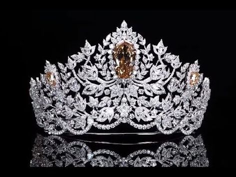 The Evolution of Miss Universe Crowns – Facts and DIY Miss Universe Crown, Tiara Accessories, Pageant Crowns, Royal Crowns, Beautiful Tiaras, Royal Tiaras, Headpiece Jewelry, Diamond Tiara, Diamond Crown