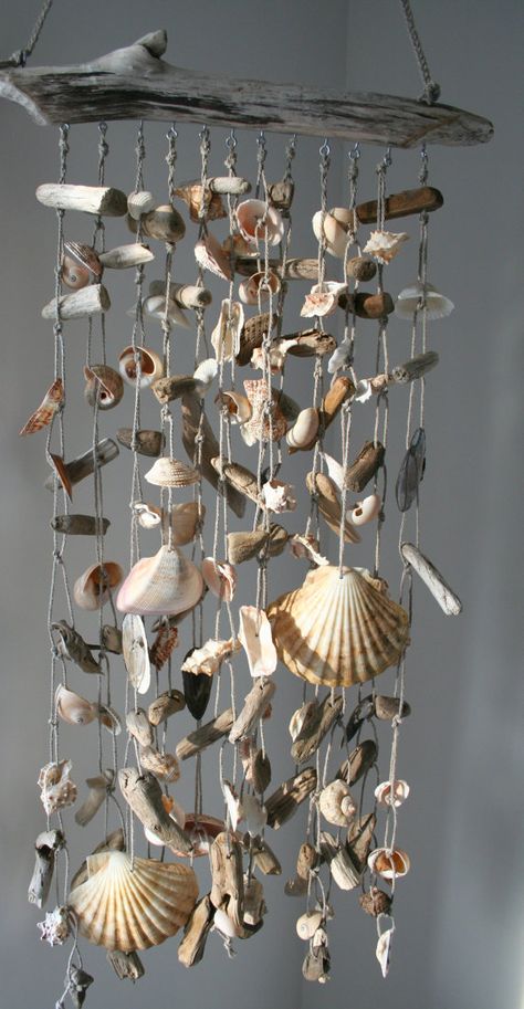 Sea Shells Decor Ideas, Decoration With Sea Shells, Shell Decorations Ideas, Sea Shells Decor, Shells Decor, Shell Chimes, Large Shell Decor, Shells Decoration Ideas, Shell Room Decor