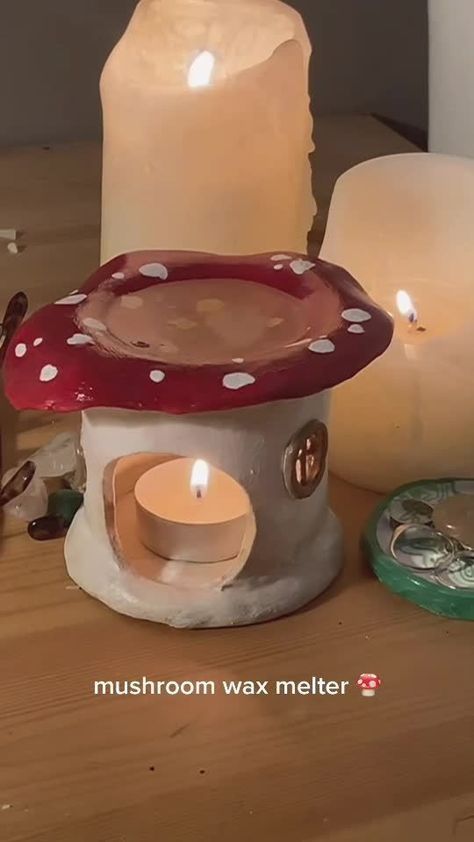 Mushroom Wax Melter, Air Dry Clay Wax Melter, Clay Wax Melter Diy, Wax Melter Clay, Clay Wax Melter, Diy Crafts Gifts Ideas, Diy Clay Crafts Air Dry Easy, Cute Small Clay Ideas, Molding Clay Ideas