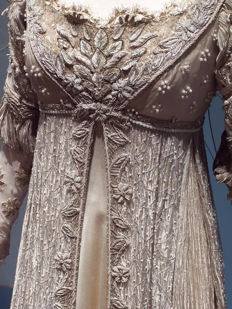 Ever After  - the detail on this!  I can't imagine how many hours of work went into this one dress. Movie Costumes, Old Fashion, Ever After