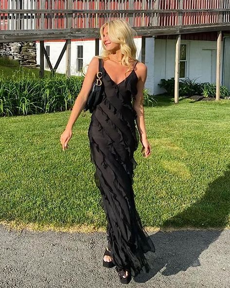 Rat And Boa, Long Sundress, Floor Length Prom Dresses, Summer Sundress, Club Party Dresses, Sleeveless Bodycon Dress, Split Dress, Women Long Sleeve Tops, Ruffled Maxi Dress