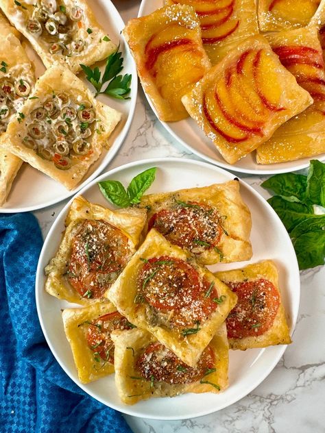 Puff Pastry Dinner, Puff Pastry Recipes Appetizers, Puff Pastry Recipes Savory, Savory Puff Pastry, Weekend Recipes, Puff Pastry Appetizers, Puff Pastry Tart, Hand Pie, Tomato Tart