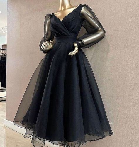 Korean Fashion Dress Elegant, Black Organza Dress, Black Tulle Prom Dress, Black Long Sleeve Prom Dress, Black Frock, Hot Prom Dress, Tulle Prom Dresses, Fashion Dresses Formal, Gowns Dresses Elegant