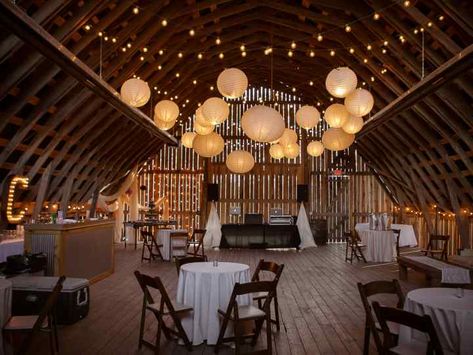 11 Small Nashville Wedding Venues We Love Wedding Venues Nashville Tn, Small Wedding Venues, Country Wedding Reception, Lantern Decor Wedding, Paper Lanterns Wedding, Tennessee Wedding Venues, Nashville Wedding Venues, Smallest Wedding Venue, Intimate Wedding Venues