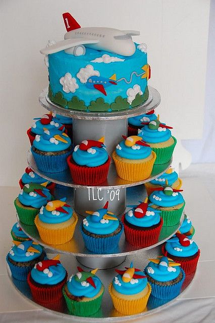 Aeroplane Cupcake Tower by TheLittleCupcakery, via Flickr Boys Cupcakes, Airplane Cakes, Airplane Cupcakes, Airplane Birthday Cakes, Planes Birthday Party, Airplane Cake, Planes Birthday, Planes Party, Cupcakes Ideas