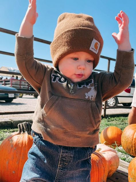 Country Overalls Outfit, Outfits Names, Carhartt Overall, Toddler Carhartt, Western Baby Clothes, Wearing Overalls, Carhartt Beanie, Western Baby, Western Babies