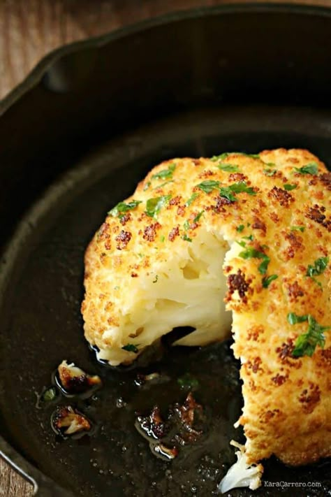 Deliciously easy roasted cauliflower recipe your family will love Baked Cauliflower Recipe, Mediterranean Spices, Whole Roasted Cauliflower, Cauliflower Recipe, Baked Cauliflower, Think Food, Idee Pasto Sano, Cauliflower Recipes, Roasted Cauliflower