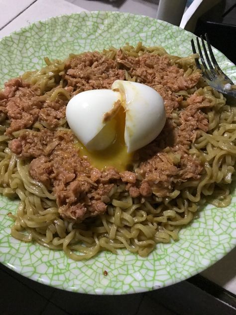 2 Sweet and Spicy Lucky Me Pancit Canton with Spicy San Marino Corned Tuna and Perfect Soft Boiled Egg #pancitcanton #instantnoodles #instant #noodles #noodleslover #eggs #boiled #boiledeggdiet #tuna #spicy #yummy #delicious #deliciousfood #food #foodporn #foodphotography #foodpic #foodbaby #foodstagram #foodlover #foodies Pancit Canton With Egg, Pancit Canton Lucky Me, Perfect Soft Boiled Egg, Eggs Boiled, Pancit Canton, Soft Boiled Egg, Noodles Lover, Boiled Egg Diet, Lucky Me