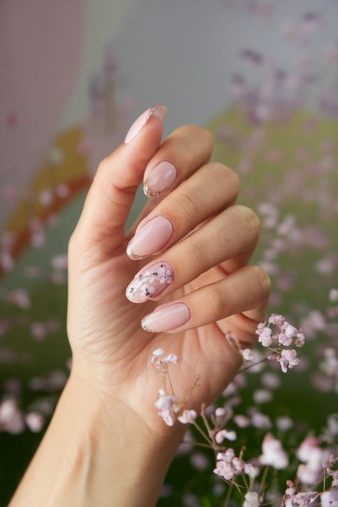 Elevate your style with these stunning soft pink nails, featuring a delicate blend of gel and glitter for an eye-catching shimmer. The elegant almond shape enhances the feminine vibe, making these nails perfect for both everyday wear and special occasions. Add a touch of rhinestones for extra sparkle and let your hands do the talking. Dive into the world of gorgeous nail art and embrace the beauty of soft pink nails. #PinkNails #NailArt #GlitterNails #SoftNails #NailDesigns Soft Pink Nails With Glitter, Pink Nails With Glitter, Soft Pink Nails, Nails With Glitter, Soft Nails, Almond Shape, Gorgeous Nails, Glitter Nails, Pink Nails