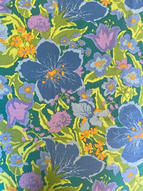 Café Curtains, 1970s Flower Power, Pretty Background, Purple Lily, Canvas Totes, Florida Room, Sky Collection, Pretty Backgrounds, China Blue