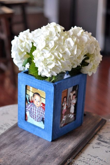 DIY Photo Vase - set out on tables with pictures of bride and groom growing up/engagement photos, etc. <3 Picture Frame Crafts, Inexpensive Crafts, Diy Photo Frames, Diy Doll Miniatures, Diwali Gifts, Diy Vase, Photo Projects, Frame Crafts, Diy Photo