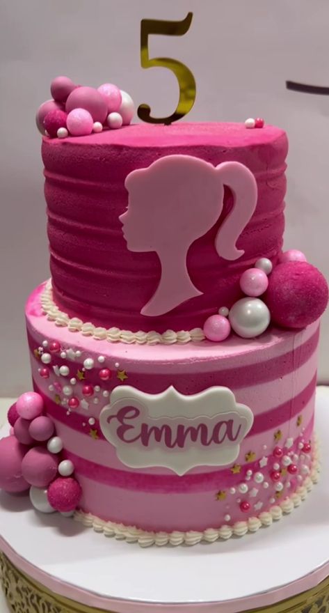 Birthday Cake Barbie Theme, Simple Barbie Cake Design, Barbie Cake Design Ideas, Barbie Cake Birthday, Barbie Cake Designs, Barbie Birthday Cake, Princess Birthday Cake, Barbie Theme, Barbie Cake