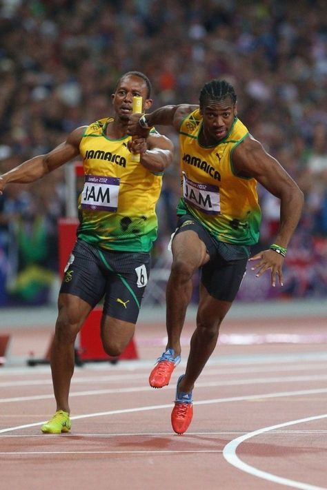 Track and Field #track #trackandfield #athlete #limitless @lufelive Yohan Blake, Track And Field Sports, Olympic Track And Field, Blake Michael, Running Pose, Field Athletes, City Life Photography, Track And Field Athlete, Shot Put