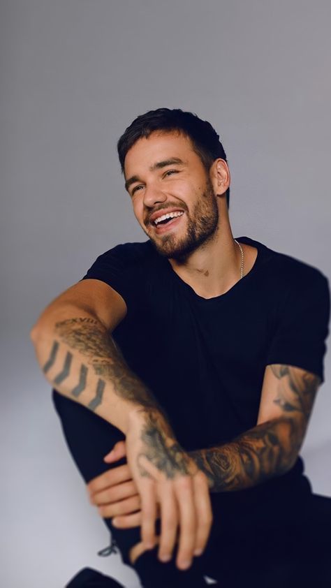 Liam Payne 1d, Liam James Payne, Liam Payne Smile, Liam Payne Smiling, Liam Payne Poster, Liam Payne Cute, Liam Payne Outfits, Liam One Direction, Liam Payne Wallpaper