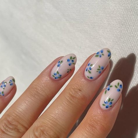 Rachel’s Beauty on Instagram: "Blueberries 🫐🌿☁️✨  • Prep @officialnavyprofessional  • Products Used- @the_gelbottle_inc  #RachelsBeauty #nailart #NailInspo #TheGelBottle #ScratchMagazine #NavyProTools #Missguided  #TheSoleWomens #Sundaysets #NailItDaily #NailItMag #prettylittlething #isawitfirst #asos #NailitMagazine #SpringNails #summernails #swirlnails #frenchnails #gelnails #nails2024 #TheSalonMagUK #autumnalnails #houseoftgb #autumnnails #blueberrynails" Europe Nails, Summery Nails, Soft Nails, Short Acrylic Nails Designs, Fire Nails, Dream Nails, Funky Nails, Short Acrylic Nails, Nail Polishes