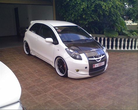 Toyota Yaris Toyota Vitz Rs Modified, Toyota Vitz Modified, Yaris Modifikasi, Toyota Yaris Modified, Toyota Yaris Hatchback Modified, Mitsubishi Spyder, Nissan Altima Coupe, Black Headlights, Ferrari 458 Italia