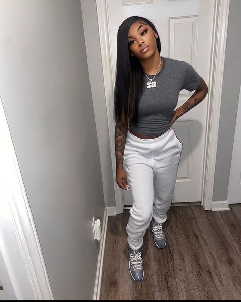 Grey And White 11s Outfit, Grey Top Outfit Black Women, Cute Outfits With Gray Leggings, Grey Back To School Outfits, Outfit Ideas With Grey Hoodie, Cool Grey 11s Outfits Black Women, Black 11s, Cool Grey 11s Outfits, Fashion Outfits Simple