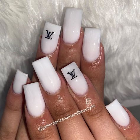 White Lv Nails, Lv Nails, Louis Vuitton Nails, Chanel Nails, Coffin Nails Designs, Nails On Fleek, Long Acrylic Nails, Coffin Nails, White Nails