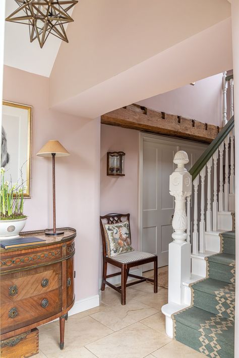 Cotswold Cottage, Gloucestershire — Leonora Birts Leonora Birts, English Country House Interior, 1930s Home Decor, Cottage Hallway, Pink Hallway, Green Hallway Ideas, Cotswold Cottage, Hallway Makeover, Hallway Colours