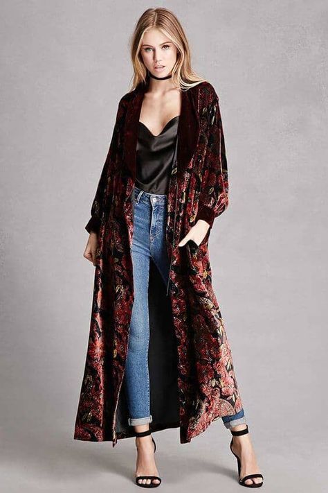 Gothic Inspired Crushed Velvet Vintage Summer Outfits, Kimono Outfits, Kimono Outfit, Velvet Kimono, Stylish Winter Outfits, Mode Abaya, Women Overcoat, Velvet Fashion, Moda Vintage