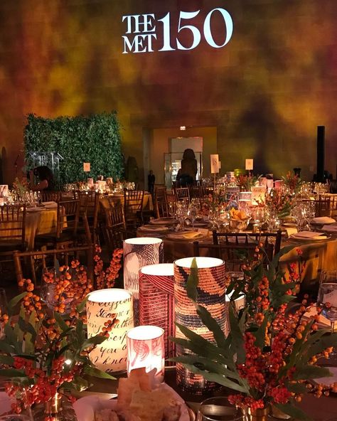 David Stark Design (@david_stark_design) • Instagram photos and videos David Stark, Event Styling, Event Design, Event Planning, Table Settings, Photo And Video, Instagram Photo, Glass, Instagram