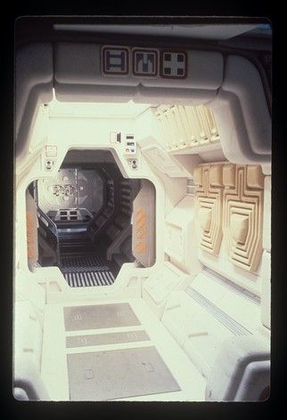 Alien Spaceship Interior, Alien 1979 Aesthetic, Nostromo Ship, Alien Interior, Alien Nostromo, Nostromo Alien, Scifi Interior, Giger Alien, Alien 1979