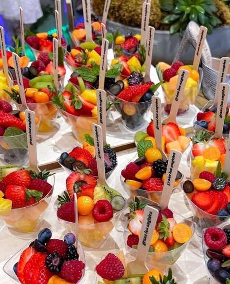 Mini Fruit Salad Cups, Dessert Table With Fruit, Mixed Fruit Cups, Fruit In Cups For Party, Fruit Station Wedding, Fruit Cup Aesthetic, Fruit And Dessert Table Ideas, Wedding Fruit Cups, Fancy Fruit Cups