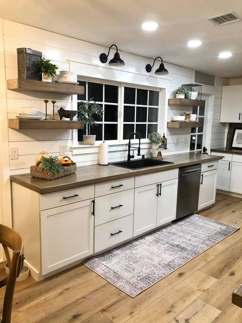 Cozy Backsplash Ideas, Shiplap Kitchen Backsplash Ideas, Mobile Renovations, Small Modern Farmhouse Kitchens, Rental Makeover, Remodeling House, Kitchen Rehab, Shiplap Kitchen, Cabin Remodel