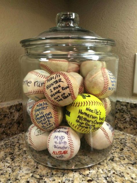 I display my kiddos homerun baseballs/softballs in a big jar I got at Walmart for $10. WAY better than them just being shoved in a drawer or sitting on a shelf! ️️️️️️️ Baby Shower Ideas For Boys, Baseball Bedroom, Baseball Crafts, Big Jar, Baseball Room, Baseball Decor, Softball Life, Softball Gifts, Baseball Boys