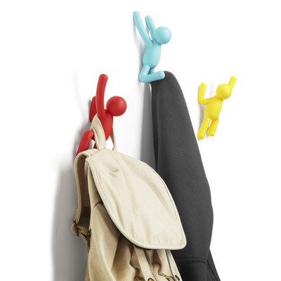 Use these bag hooks that look like cute lil' climbing people to keep your stuff off the ground. Hanging Scarves, Coat Hooks On Wall, Bag Hook, Red Candy, Childrens Room Decor, Towel Hooks, Unique Wall Decor, Modern Furniture Living Room, Hanging Hooks