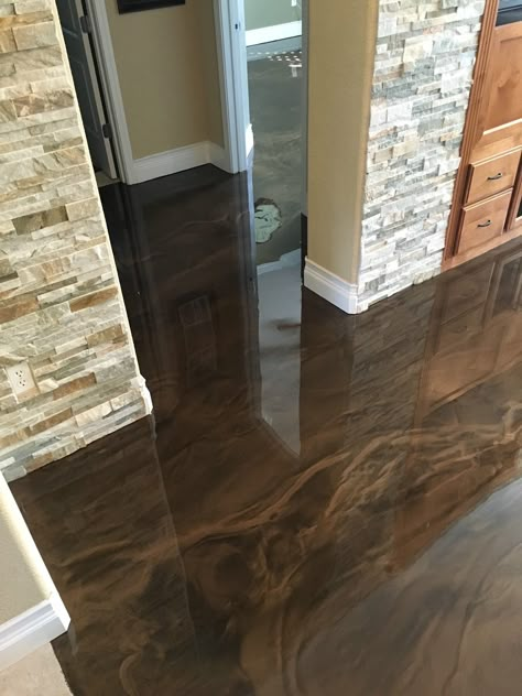 Concrete Floors In House, Epoxy Floor Designs, Metallic Epoxy Floor, Concrete Stained Floors, Epoxy Flooring, Basement Flooring, Concrete Floor, Diy Flooring, Epoxy Floor