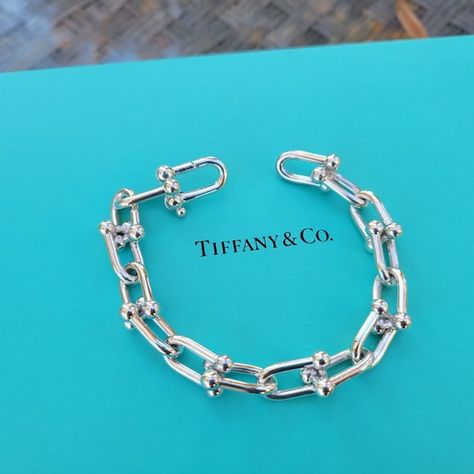 Tiffany & Co. 925 Sterling Silver Hardwear Link Chain Bracelet 8.5 Inch Large Tifanny Co Bracelet, Tiffany And Co Silver Bracelets, Tiffany Bracelet, Tiffany And Co Bracelet, Jewelry 2023, Lock Jewelry, Tiffany Bracelets, Replica Jewelry, Return To Tiffany