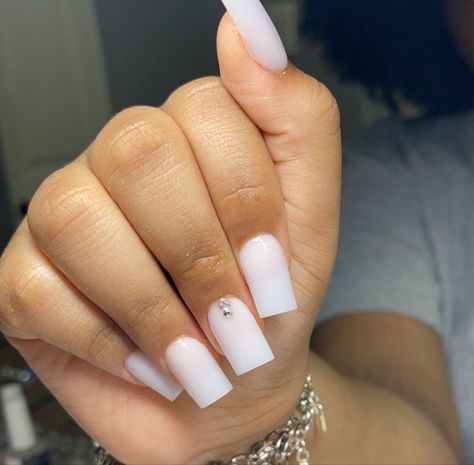 Nails Brown, Colored Acrylic Nails, White Acrylic Nails, Girly Acrylic Nails, French Tip Acrylic Nails, Short Square Acrylic Nails, Long Acrylic Nails Coffin, Acrylic Nails Coffin Pink, Long Square Acrylic Nails