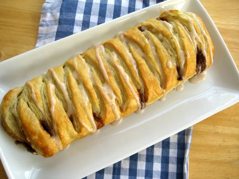 homemade cinnamon butter braid Butter Braids Recipe Easy, Butterbraid Recipes, Butterbraid Copycat, Cinnamon Butter Braid Recipe, Butter Braids Recipe, Homemade Cinnamon Butter, Butter Braid, Bread Braid, Apple Braid