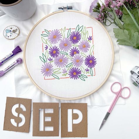 embroidery patterns September Aster, Bird Embroidery Pattern, Fish Embroidery, September Birth Flower, Daisy Stitch, Split Stitch, Cat Embroidery Design, Born In September, Holiday Embroidery