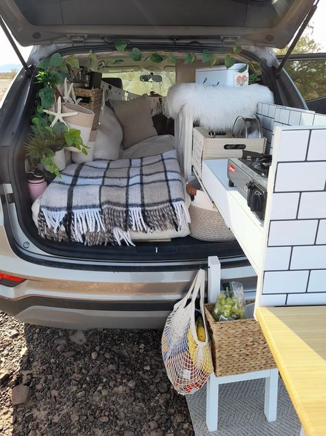 Compact Car Camping, Crv Conversion, Suv Living, Bohemian Van, Rv Vans, Cozy Car, Minivan Camper Conversion, Suv Camper, Caravan Decor