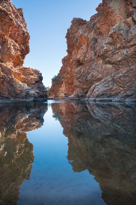 Ellery Creek Big Hole, bear Alice Springs, Central Australia Alice Springs Australia, Alice Springs, World Cultures, Springs, Travel Photos, Behind The Scenes, Australia, Road Trip, National Parks