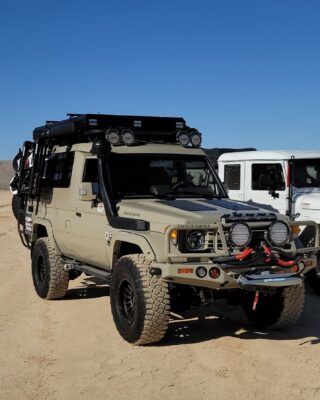 Toyota Land Cruiser Troopy, 4wd Aesthetic, Mercedes Camper Van, Fj Cruiser Mods, Landcruiser 79 Series, Toyota Camper, Troop Carrier, Land Rover Off Road, 79 Series