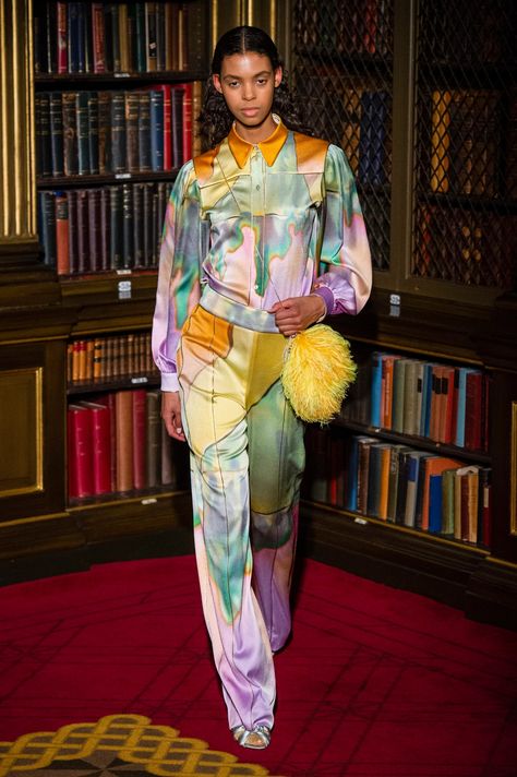 Tie Dye Runway, Harper Beckham, London Fashion Weeks, Irina Shabayeva, Carlo Scarpa, Peter Pilotto, Sonia Rykiel, Top Beauty Products, Runway Show