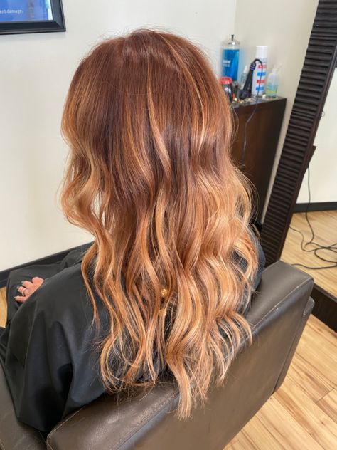 Ginger With Balayage, Copper Roots Blonde Hair, Red Hair Bayalage Copper, Balayage On Copper Hair, Blonde Copper Hair Balayage, Brunette To Blonde Hair Transition, Strawberry Copper Balayage, Ginger Blonde Hair Balayage, Cowboy Copper Hair Balayage