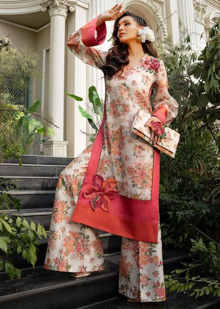 Silk Palazzo Pants, Lace Dress Design, Latest Dress Design, Designer Kurti Patterns, Simple Kurti Designs, Pakistani Dresses Casual, Pakistani Fashion Party Wear, Beautiful Pakistani Dresses, Dress Design Patterns