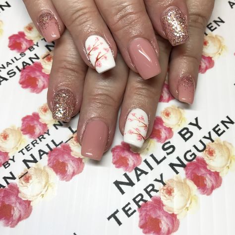 Cherry blossom gel nails Blossom Nails Design, Blossom Gel Nails, Japan Inspired Nails, Blossom Nails, Nail Design Inspiration, Inspired Nails, Nail Styles, Gel Nail Designs, Apple Blossom