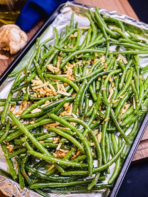 Roasted Green Beans (Garlic, Parm & Pine Nuts) - Grillseeker Wrinkled Green Beans, Garlic Parm Green Beans, Green Beans Garlic, Oven Green Beans, Roasted Celery, Blanching Green Beans, Lemon Green Beans, Sauteed Green Beans, Boursin Cheese