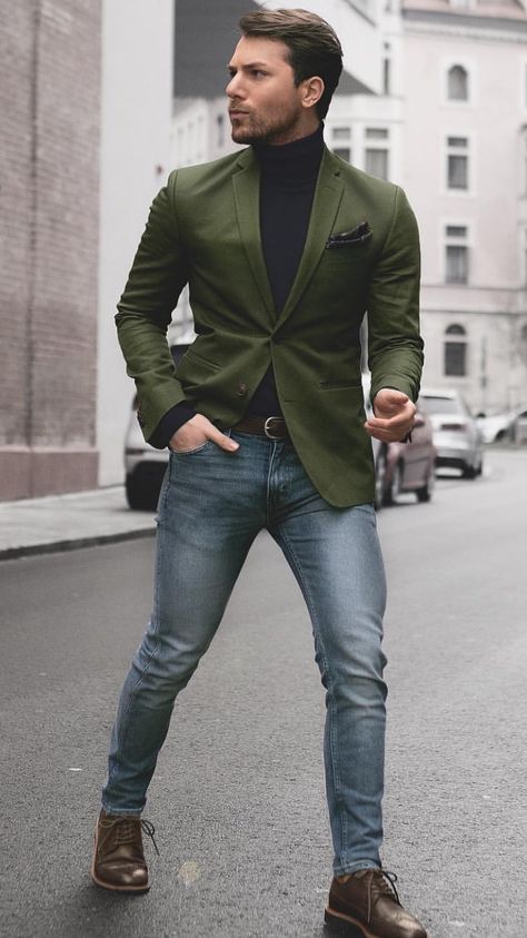 Green Blazer Outfit Men, Mens Casual Work Clothes, Green Blazer Outfit, Mens Fashion Magazine, Mens Business Casual Outfits, Mens Fashion Blazer, Mens Fashion Wear, Mens Casual Dress Outfits, Green Blazer