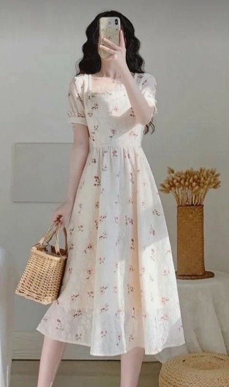 Korean Aestethic, Frocks For Teenager, Cottage Core Aesthetic Outfit, Frock Models, Gown Simple, Short Frock, Aesthetic Dress, Stylish Short Dresses, Long Frocks