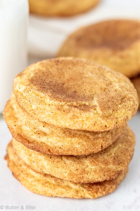 Cookies Small Batch, Snickerdoodles Cookies, Soft Snickerdoodle Cookies, Small Batch Cookie Recipe, Snickerdoodle Cookies Easy, Snickerdoodle Bars, Small Batch Cookies, Holiday Cookie Exchange, Snickerdoodle Cookies