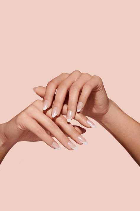 You Drive Me Glazy Manicure Nail Shape, Gel French Manicure, Portrait Photography Tips, Nail Art Photos, French Manicure Nails, Classic French Manicure, Short Almond, Beige Nails, Almond Nail